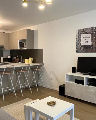 GoodGuest-Cosy Apartment New Bulding Clichy-4 PAX