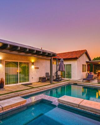 STR 5168 Palm Springs Oasis Newly Reno with Pool