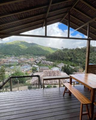 เห็ดเหลือง Hedreung banrakthai homestay and camping