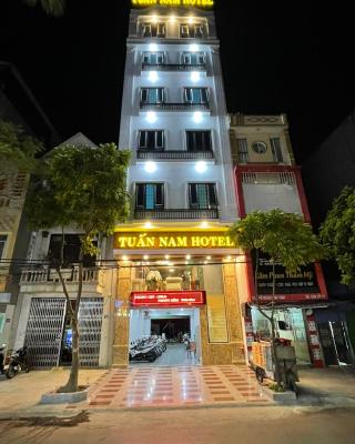 Tuan Nam Hotel