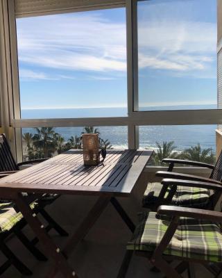 Estudio MAR EN CALMA, Primera Línea de Playa con Vistas al Mar