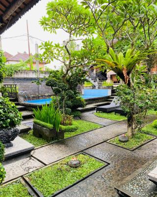 Aura Bisma Guesthouse