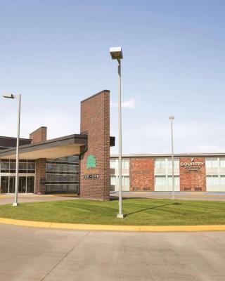Country Inn & Suites by Radisson, Fergus Falls, MN