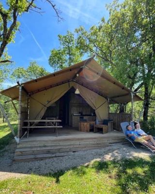 Lodges du Bois Dodo - ancien Camping de Bois Redon