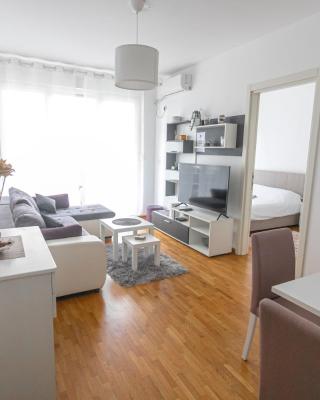 ANAMARIE Apartment, free parking, Belgrade, Center, SRB