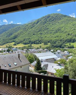 Les Balcons de La Neste - Appt 1 à 6 personnes (Balcon et vue montagne)