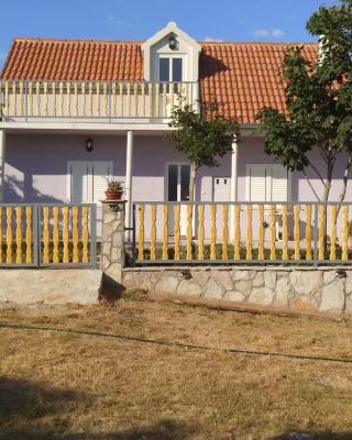 Rooms with a parking space Kijevo, Zagora - 22243