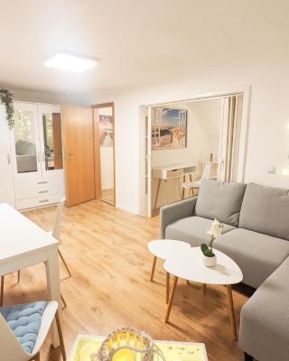 H6 -Urlaubsmagie- Wohnung für 3 mit Pool & Terrasse