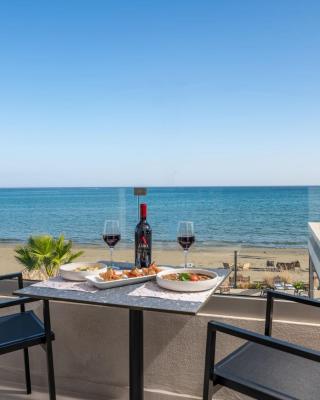 Horizon Apartments - Beachfront Luxury, by ZanteWize