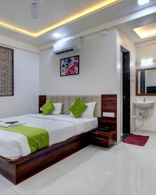 Hotel StayBird - Nest, Kharadi