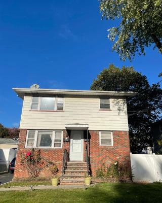 Cozy Home Near Downtown Rahway