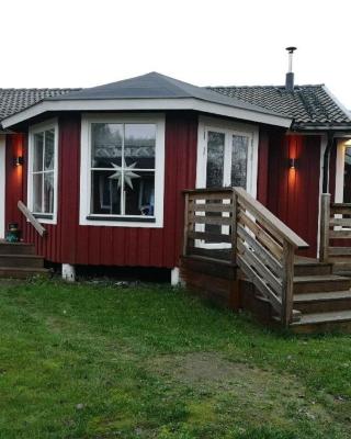 Semesterhus med spabad & bastu