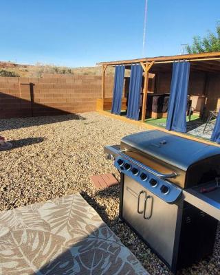 I Deal Lake Powell Home 3BR, Jacuzzi, BBQ, Firepit