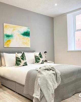 2 Bedroom Apartment by Central Serviced Apartments - Seagate - Close City Centre or Universities - Sleeps 4 1 x Double 2 x Single - Short Term Stays Welcome - Walk away from Train & Bus Station - Bus Routes to all over Dundee close by