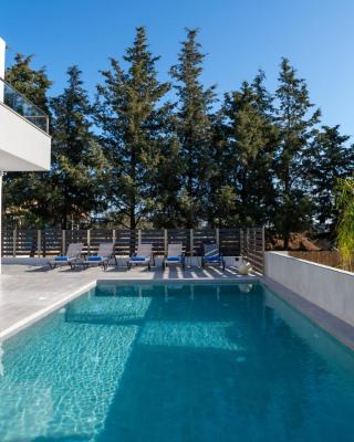 M&B Luxury Villa
