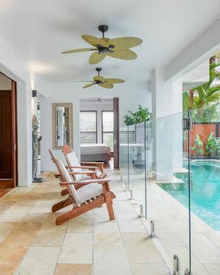 Palm Bliss Villa - A Central Balinese Pool Oasis
