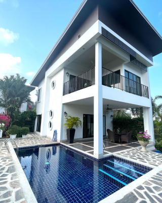 Seabreeze Villa