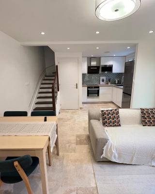 Charming house 2BR, 100m to RER B Laplace station
