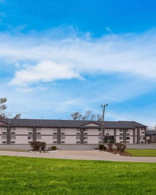 Red Lion Inn & Suites Caseyville