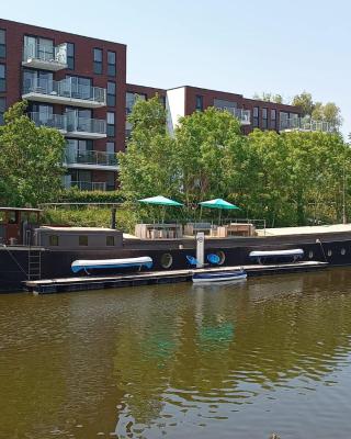 Bed in Boat