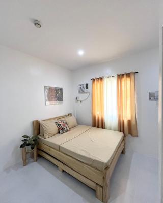 Sunnydale Apartelle -Room Accommodation near Calatagan Beach Resorts