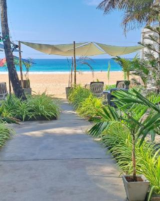 Josan Villa with a Glorious Beach and Sea View