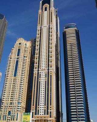 Ensuite Rooms in CoLiving Apartments in Marina