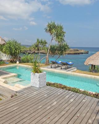 Villa Lumba Lumba - Oceanfront & Spectacular View!