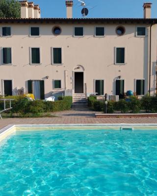 Green Park Apartment