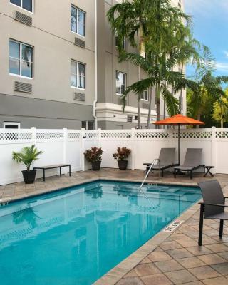 Four Points by Sheraton Fort Lauderdale Airport - Dania Beach