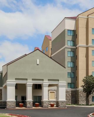 Homewood Suites by Hilton Ft. Worth-North at Fossil Creek