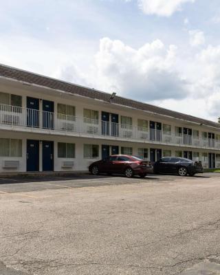Motel 6-Lufkin, TX