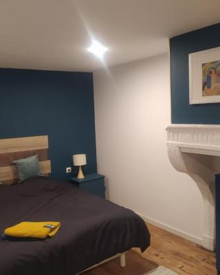 chambre indépendante avec SDB privative