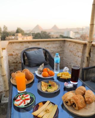 King Tout Hotel Pyramids view