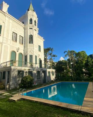 Castelo dos Tucanos Hostel