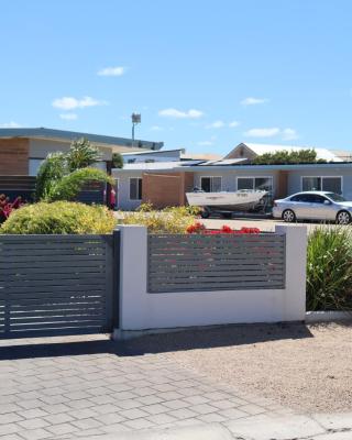 Edithburgh Foreshore Apartments