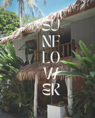 Sunflower Guesthouse and Animal Rescue - Koh Lipe