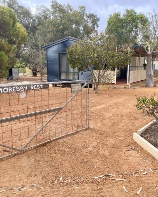 Cosy Cottage in Geraldton - "Moresby Rest"