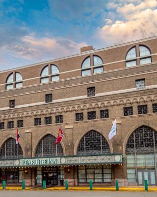 Pear Tree Inn St Louis Convention Center