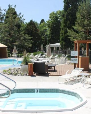 Thunderbird Resort Club