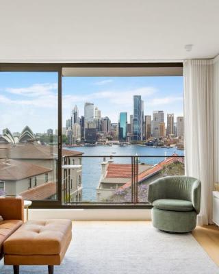 Boutique 2-Bed with Stunning Sydney Harbour Views