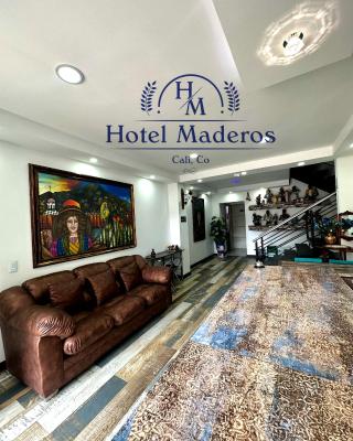 Hotel Los Maderos