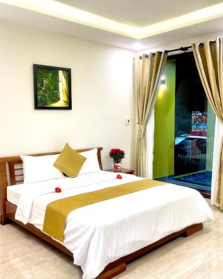 King Kong Homestay Hoi An