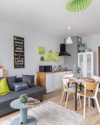 Burakowska Apartment in Warsaw by Rent like home