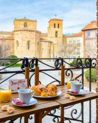 Balcony of the Wall I 1min to avila's ALCAZAR