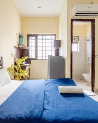 Lime Tree Studio Near Fortis Gurgaon