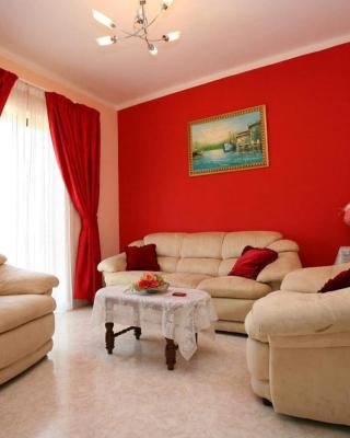 Ideal apartment for a peaceful holiday