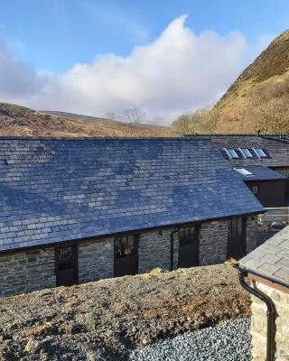 Cwm Clyd Longhouse