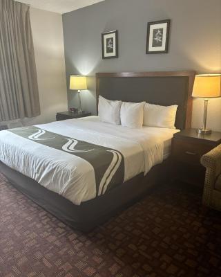 Spark by Hilton Lakewood Denver Southwest