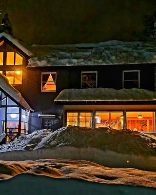 Kitsune Lodge Myoko Japan